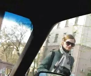 可爱，她的一部分。 妹妹兄弟家做爱