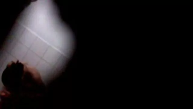 黑公鸡与墙上的一个洞 印地语家庭性