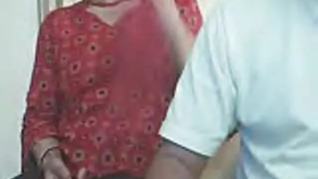 爱,吻,按摩,口交 拖车公园性别的视频