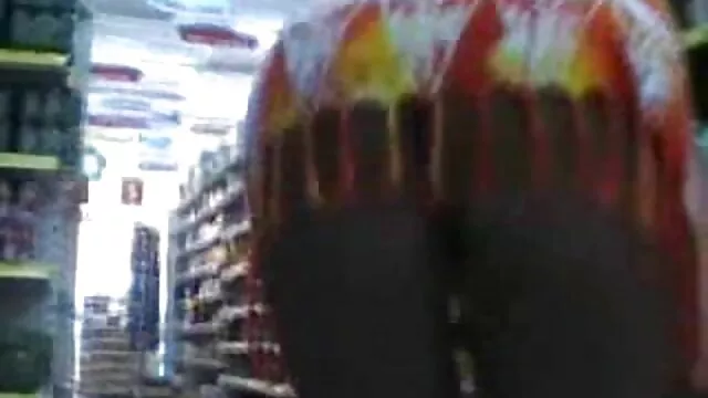 按摩，脱衣服，身体在厨房里 自制的色情管