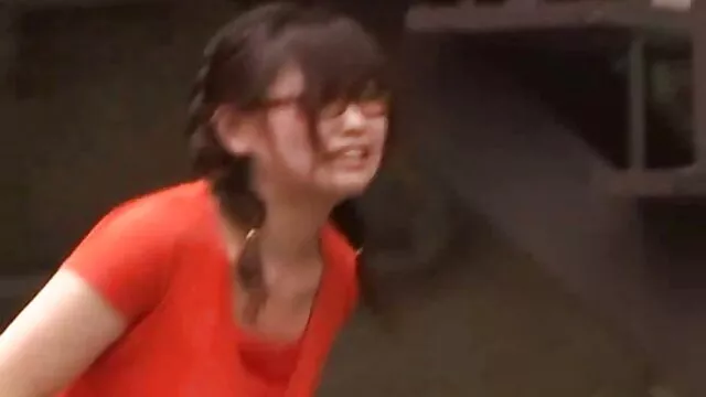 大学发现坏女人在世界上 德西性的房子