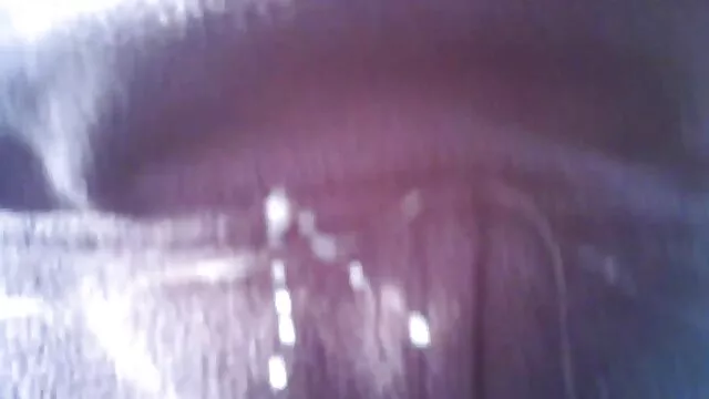 一个大的，有点酷的法国条骂这头剃光鼠标 免费的真正的自制的色情片