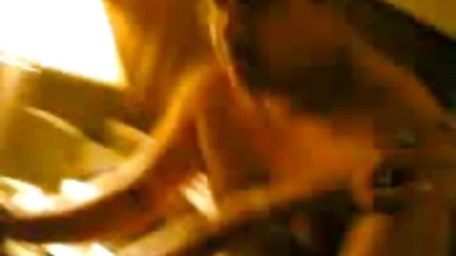 丹恩*琼斯甜,棕色卷曲,浪漫 泰米尔房子性别的视频